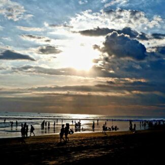 pantai peti tenget