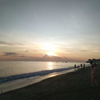 Sunrise di Amed Beach